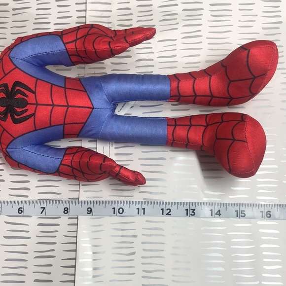 Marvel spidey plush with voice - Picture 11 of 11